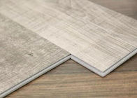 Il PVC collega la plancia che pavimenta l'effetto di legno che pavimenta 7,25&quot; X 48&quot; rivestimento UV